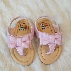 Infant sz3 pink patent leather look sandals